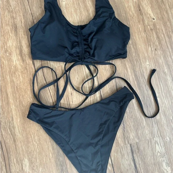 Black Women's Swimwear Set - Picture 2 of 7